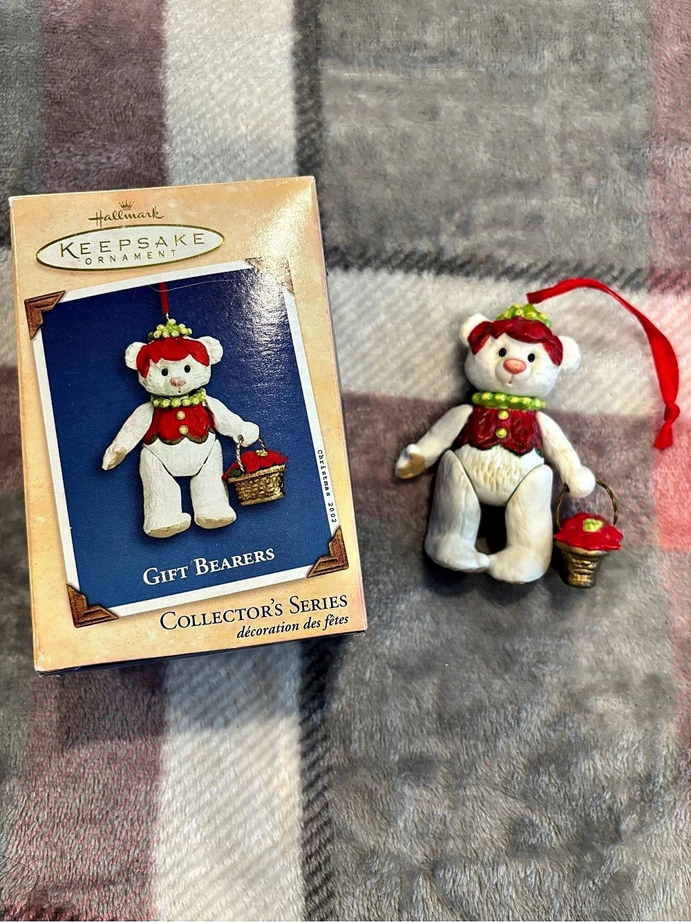 Hallmark 2002 Gift Bearers #4 Bear Ornament Red & White